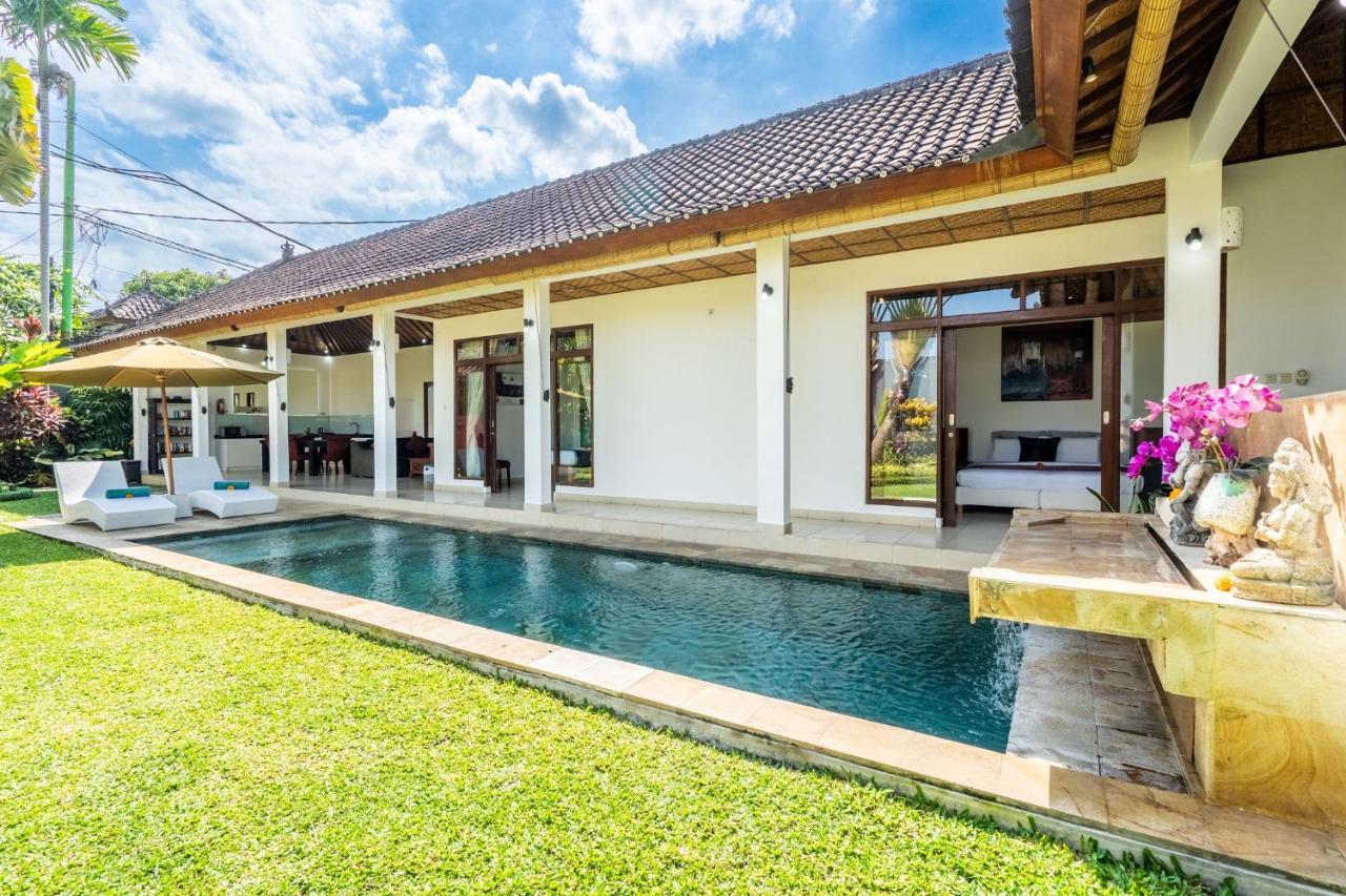 Romantica Villa Ubud Extérieur photo